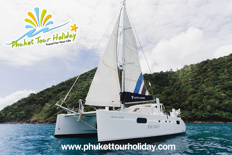 เช่าเรือยอร์ช คาตามารัน เรือใบ SAILING CATAMARAN 1วัน ราคาถูก